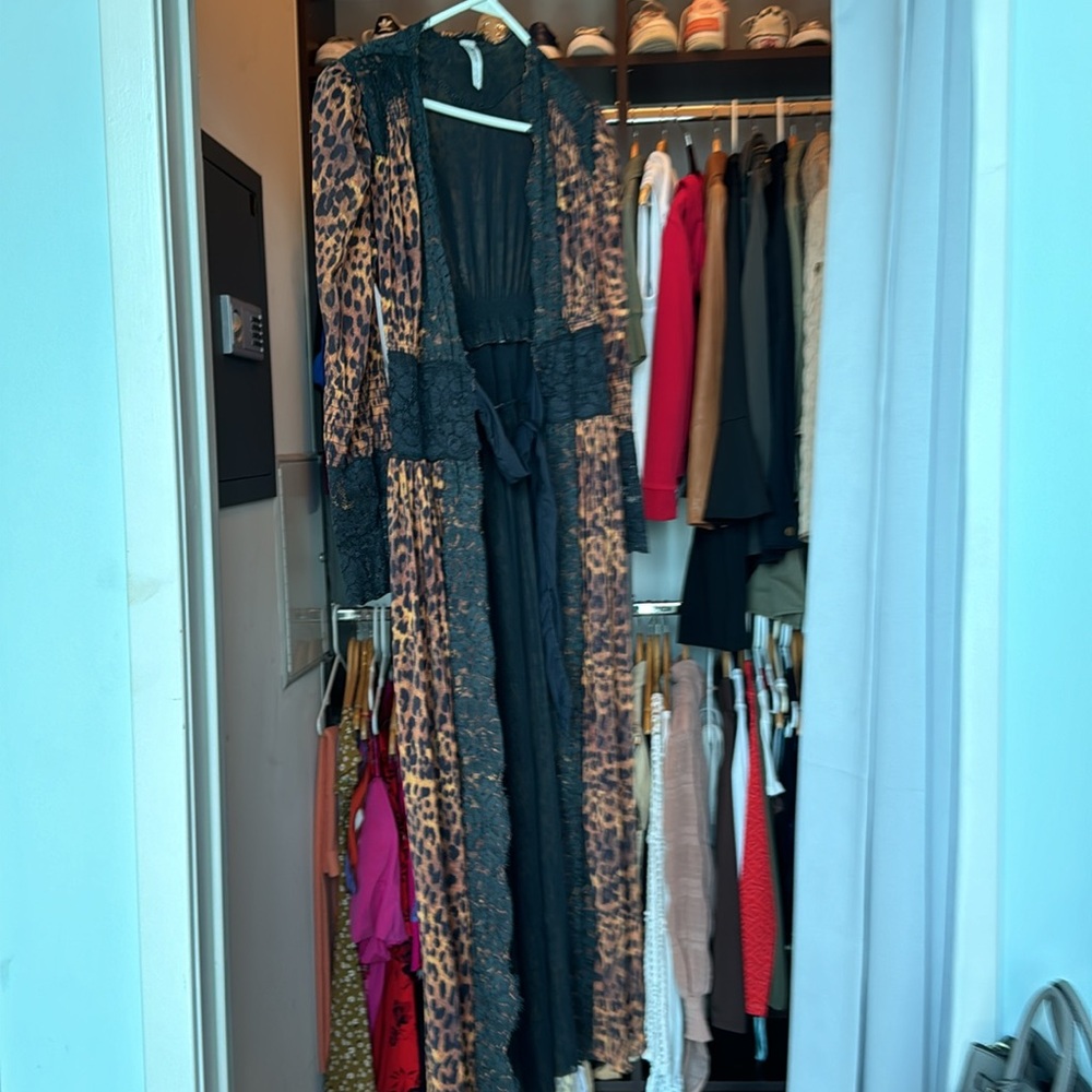 Lingerie Style Robe - Picture 5 of 5